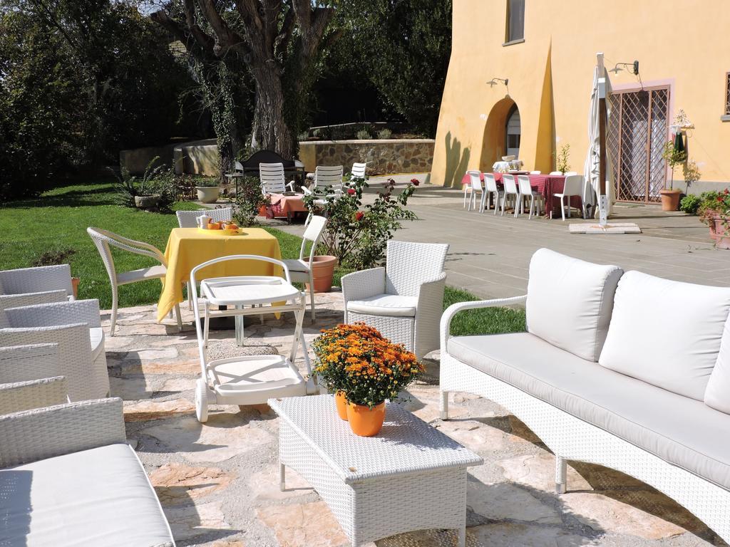 Casale Fedele Family Relax B&B Vicino Al Borgo Ronciglione  Exterior foto